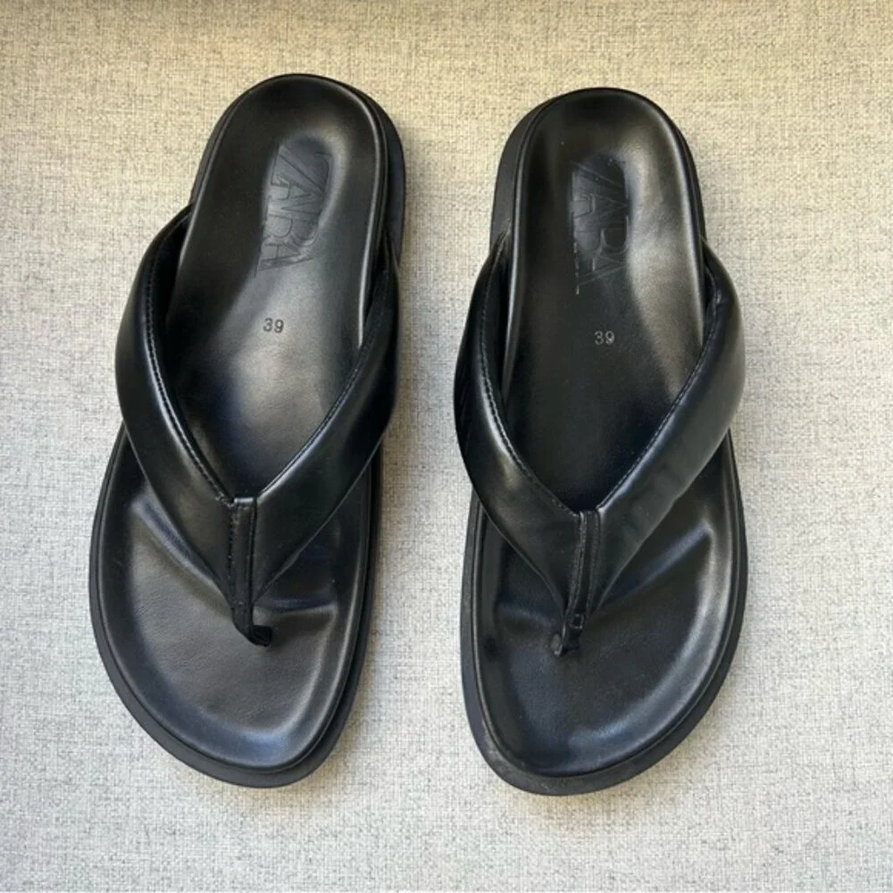ZARA BLACK CHUNKY SANDALS - Picture 2 of 5